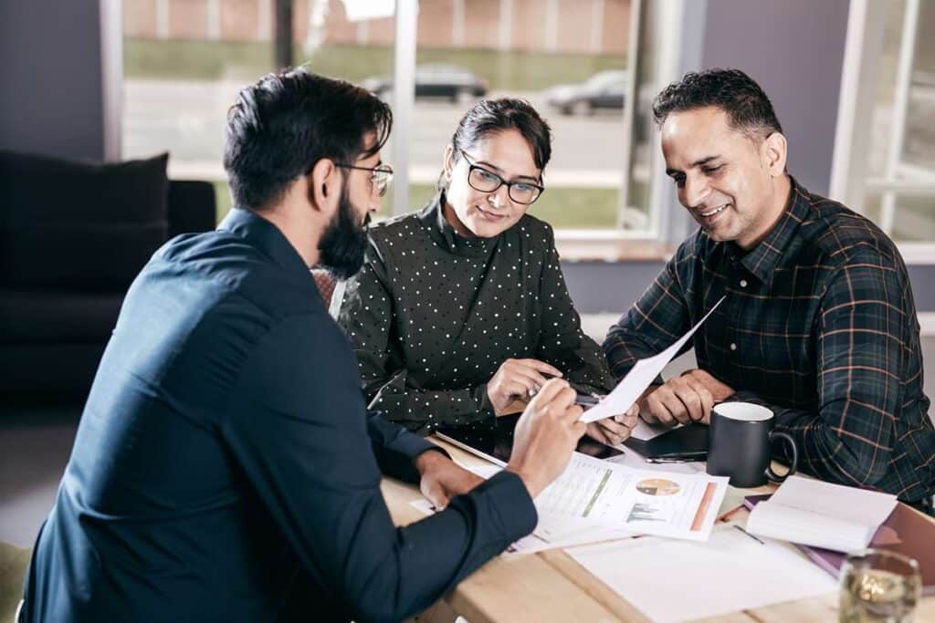 Comprensión de los diferentes tipos de seguros en Canadá: una guía para nuevos canadienses