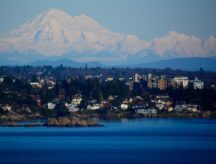 A picture of the British Columbia coast on a fall day